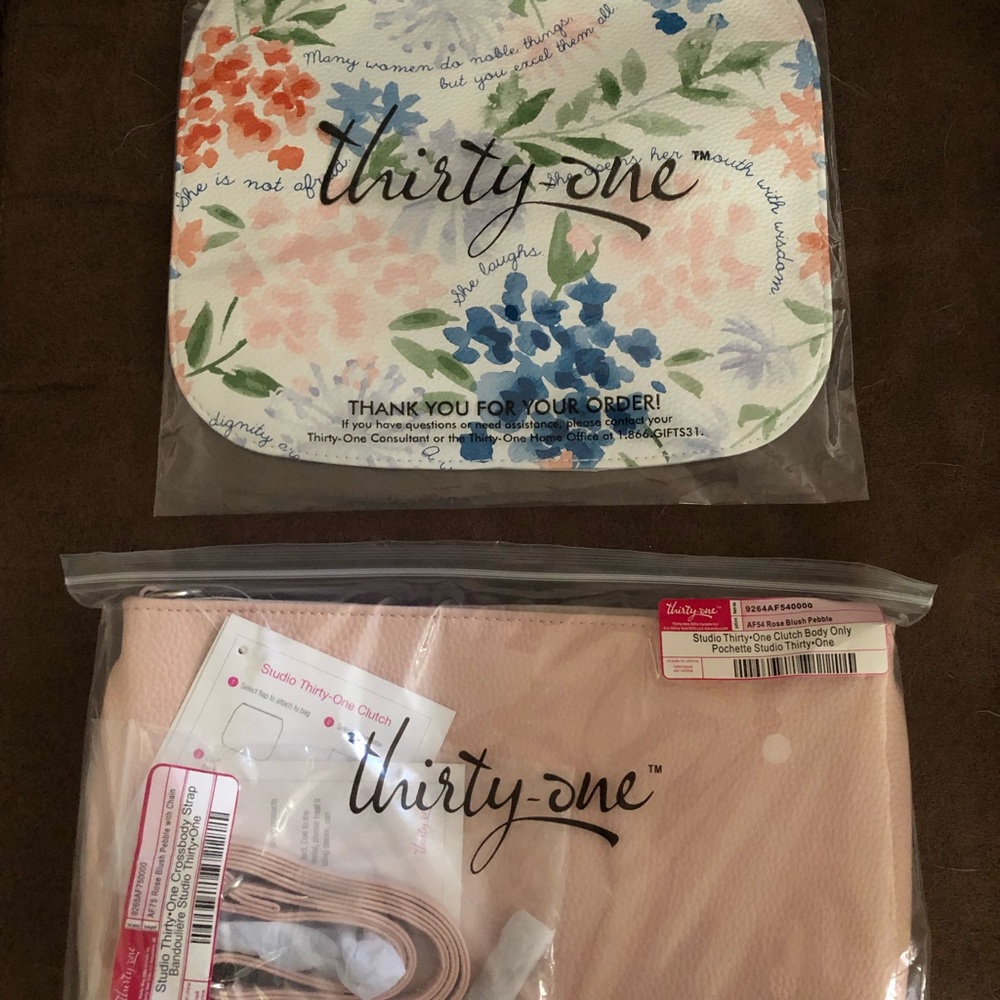 Thirty-One Purse - Studio 31 floral purse